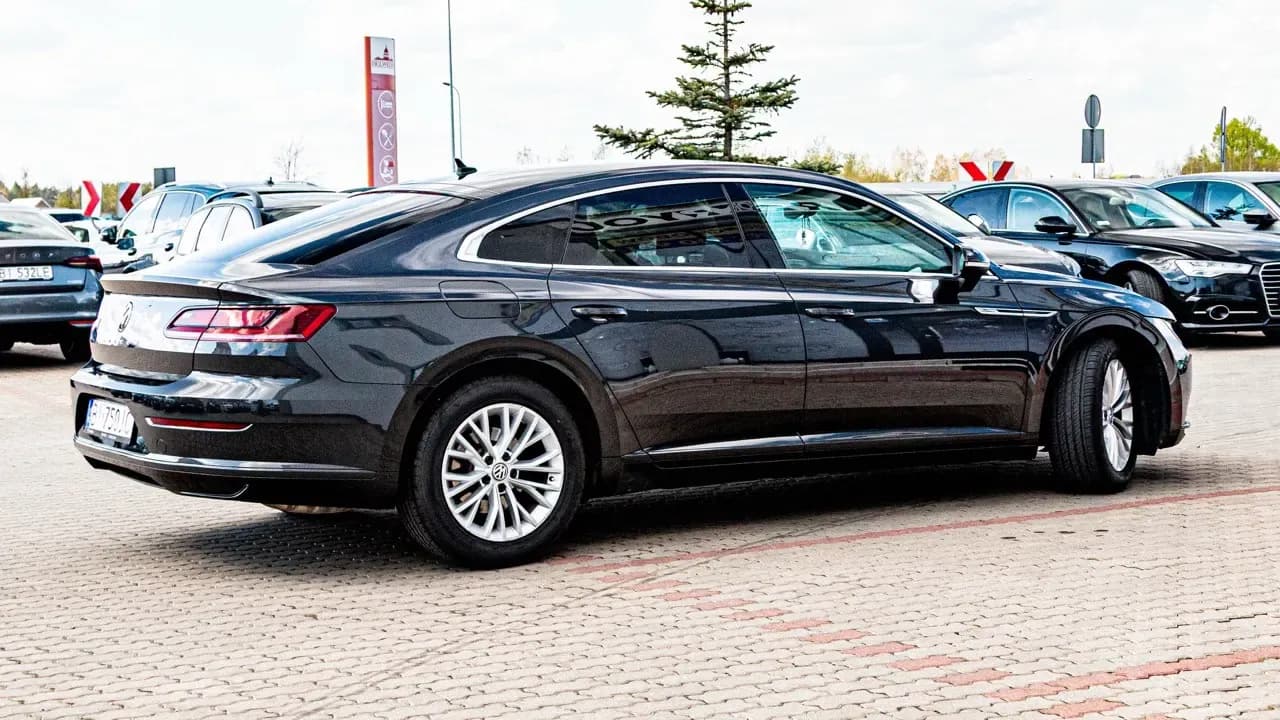 Volkswagen Arteon, rok 2018, zdjęcie 2