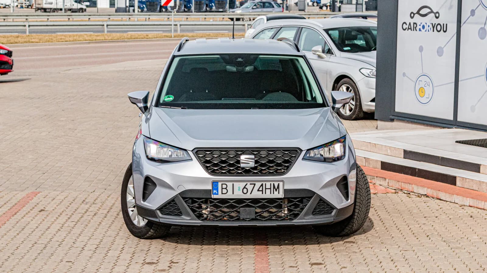 SEAT Arona, rok 2022, zdjęcie 1